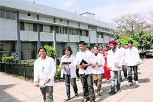 Medical colleges educational institutions in India